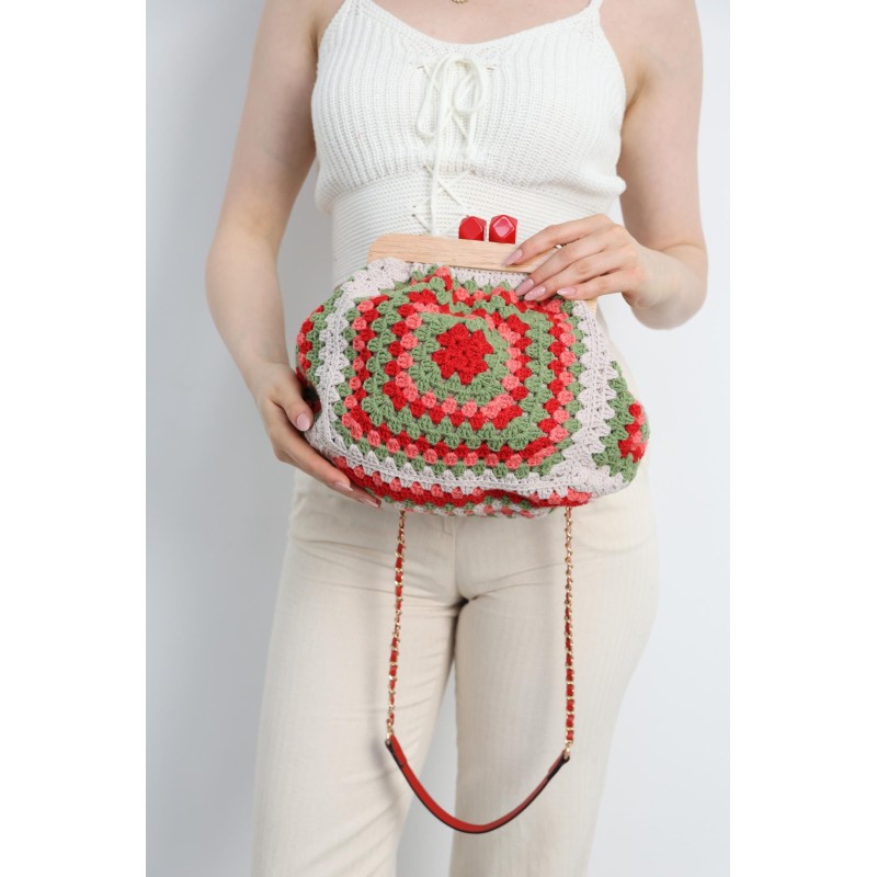 Artistic wooden kiss lock clutch