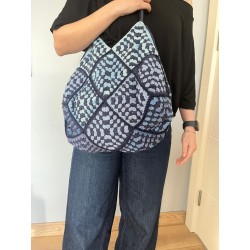 Light and dark blue colorblock handbag